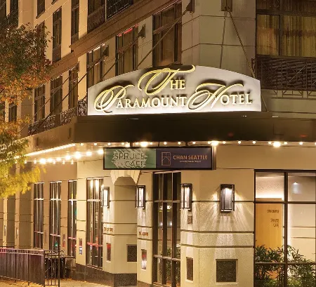 The Paramount Hotel Отели рядом с достопримечательностью «Университет Сиэтла»