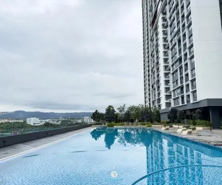 CHERAS Free Netflix for 7Pax ONLY 5min walk to MRT