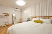 Lily House - Villas