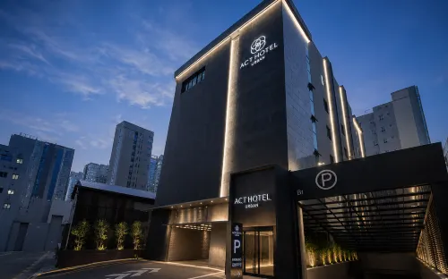 ACT HOTEL URBAN - Park Yeri