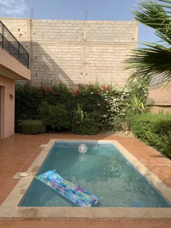 Locanda House, Marrakech Sidi Ghiat Отели в г. Срейри