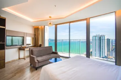 Panorama Seaview Luxury Stay Skyline By HC Group Hotels in 