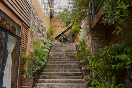 Michelia Valley Hotel