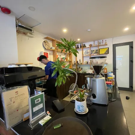 Lem's Apartment & coffee