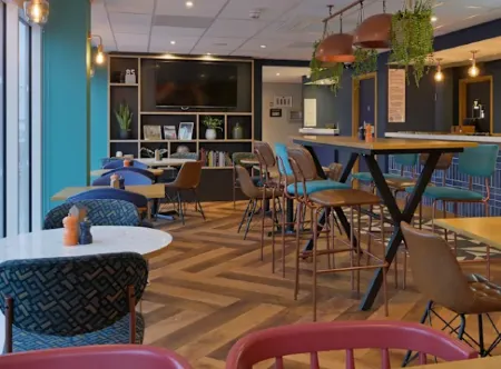 Travelodge Highbridge Burnham-on-Sea Отели в г. Бернем