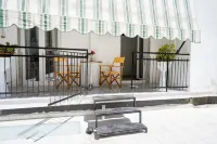 AuGuStea - Modern Central Suites Hotels in 