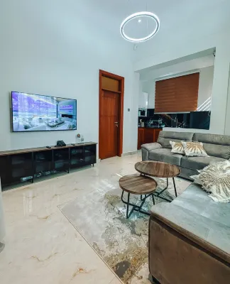 Staycation Villas - Apartemen