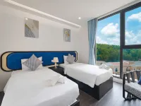 Pearl Vista Luxury Serviced Apartment Sea View & Fireworks View Hotels near An Thoi