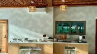 Sunrio Beach Hotel