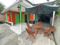 Cozzy Joeragan Homestay - 3-Star