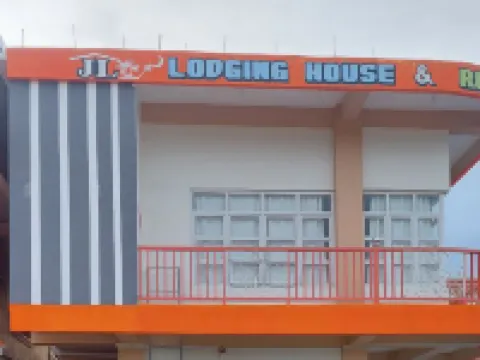 RedDoorz @ JL Lodging House and Cafe Irosin Hotels in Irosin