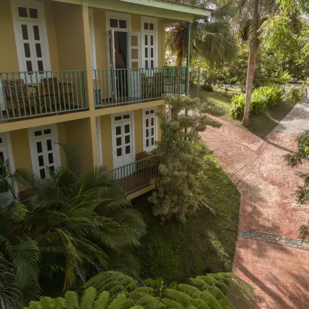 Oasis Hotel