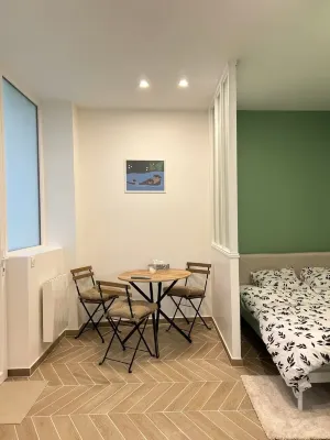 Charming Dual-Unit Apt near Bastille