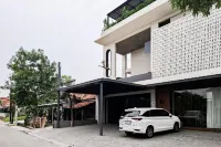 Urbanview KAS Hotel Syariah near Simpang 5 Purwodadi