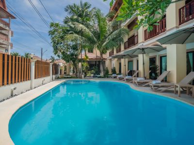 Westkey Patong Hotel