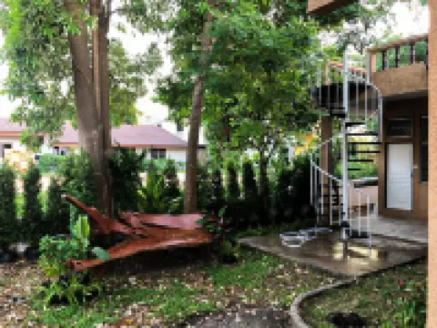 บ้านรับลม (Sand House)