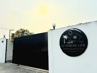 Sunshine Life Pattaya Poolvilla Hotels near Thammasat University - Pattaya Campus