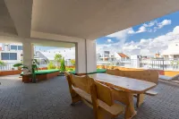 Rooftop City Residence
