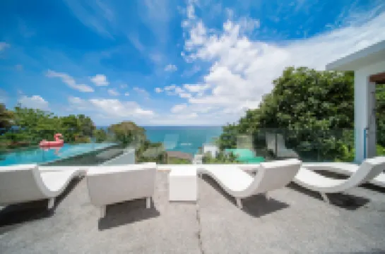 Seascape 6BR Prestige Villa Skyline Pool Maid&Chef