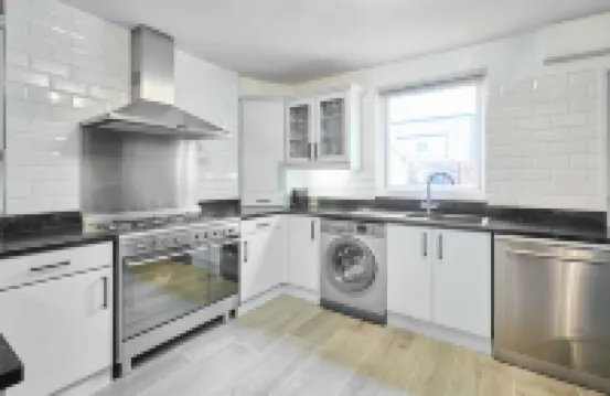 ホスト ステイ ザ アルビー