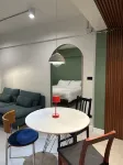 Mid-century modern stay - “Kasa Haus” - Pensions