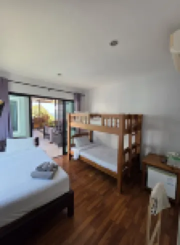 ANATANA KOH LARN
