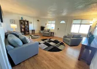Modern 7BR Family Oasis in Salt Lake Valley - Boutique