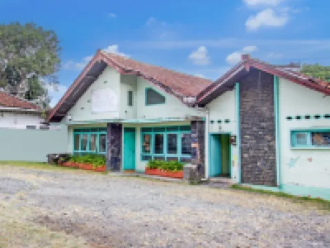 Hotel O Agung Banjarnegara Hotels in Banjarnegara