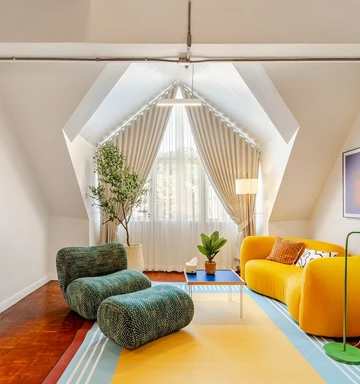 รูปภาพของModern Nordic-style 5-bedroom villa in Sukhumvit, downtown Bangkok