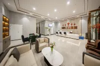 Bolton Hotel