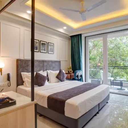 Saltstayz Premier - Arjun Marg