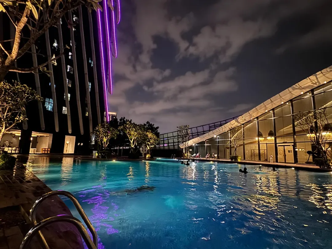 Rainbow Suites @ Arte Mont Kiara - Petaling Jaya