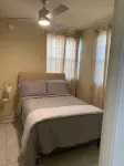Comfy, Spacious Apartment near the beach