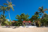 Oceanfront Villa at Bang po Beach Koh Rooms - Villas