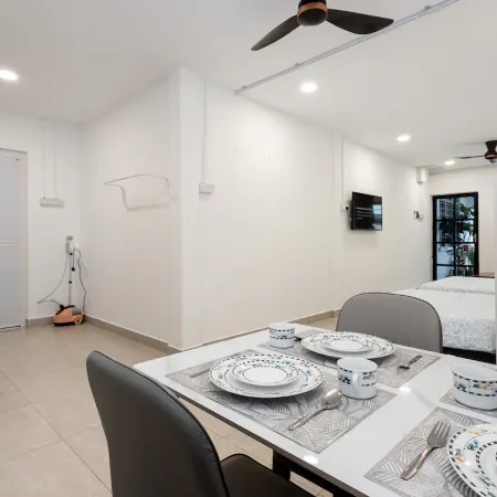 Casa for 4 -[Pet allowed] Tiny house• Prvt Parking by VCR