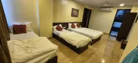 Hotel Raj Inn - 2-Star