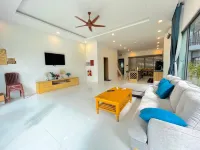Lucee villa Phu Quoc Отели в г. 