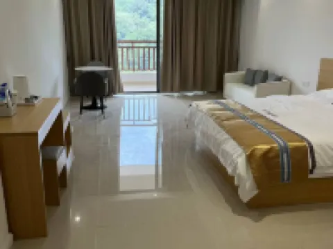 Five Tigers Hotel Hotels in Boten
