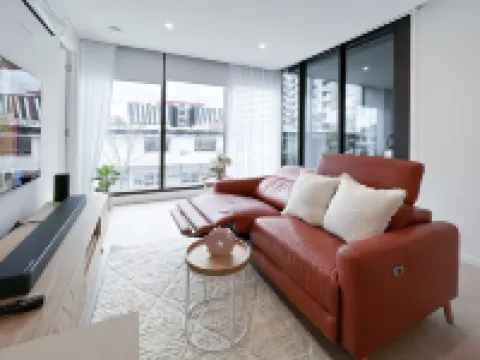 Modern Luxury 2B2B Sky Garden SmartTV Hotels in Glen Waverley