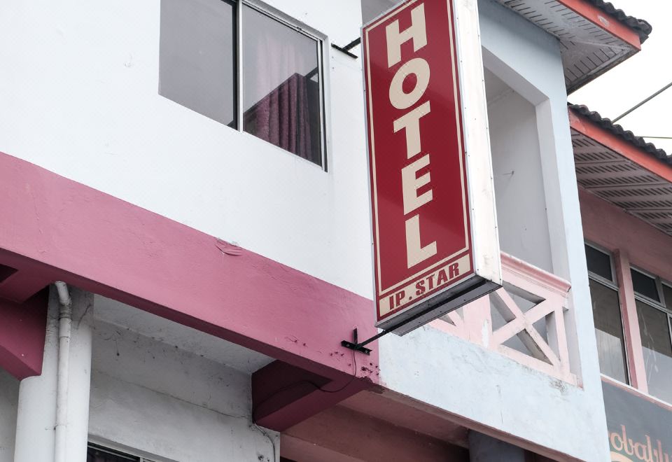 Impress Star Hotel
