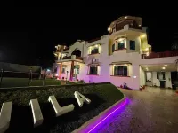 The Quila Camp & Resort Hotels in Akbarpur