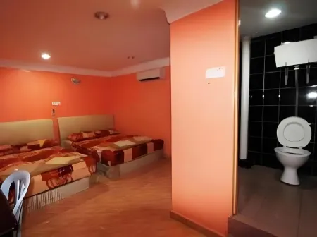 Ark Banting Hotel Отели рядом с достопримечательностью «Kampung Endah Homestay»