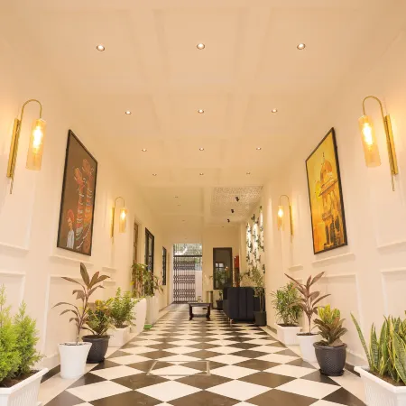 Alpine Stays By Oran Hotels