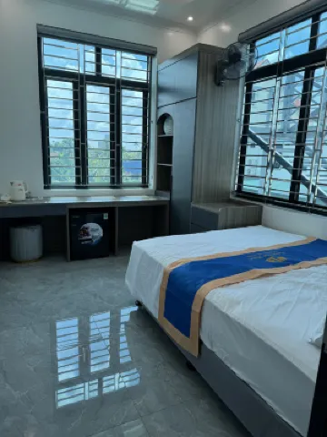 FangYue Hotel Cửa Hàng Tạp Hóa - Bánh Kẹo Thu Phương周辺のホテル