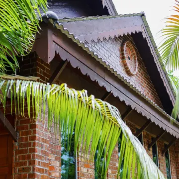 DAWA Brickhouse - Balinese Guesthouse in Thompson Ipoh by Ryokan Management