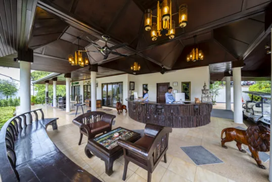 รูปภาพของเฉวง เบย์วิว รีสอร์ท บาย สมิธ แอนด์ แอปปี้