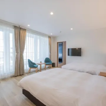 HOTEL R9 The Yard Katsura Hotels near Ubara Beach