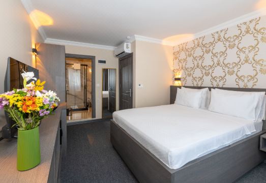 Mays Otel