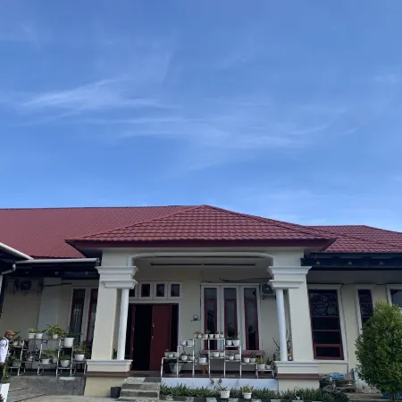 Hotel O Pondok Hitung Near GOR Kalegowa Hotels in Gowa