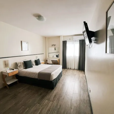 Alpino Hotel